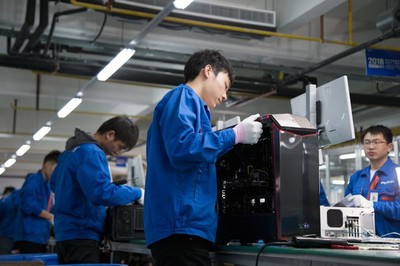 對(duì)外出口再添新績(jī) 漢產(chǎn)攀升電腦走出國(guó)門，計(jì)算機(jī)服務(wù)邁向全球